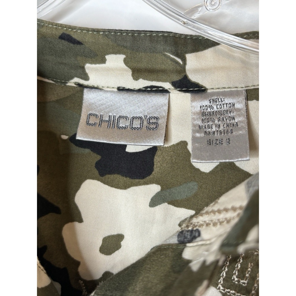 CHICO'S Size 2 (M) Camo Print Cotton Women's Blouse Shirt Top Embroidered - Picture 4 of 12